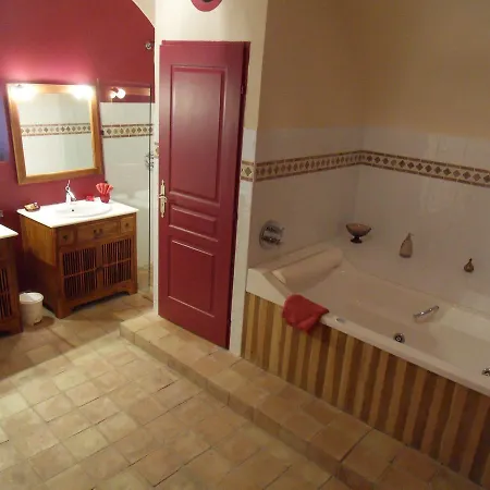 Domaine De L'olibaou Bed & Breakfast Venelles